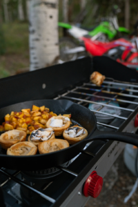 campchefxjosifrommelt 22.webp